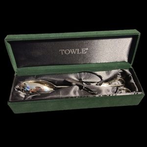 Towle Silver Plated Copenhagen Salad Tongs